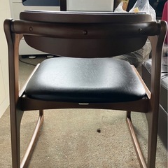 1人用椅子の画像