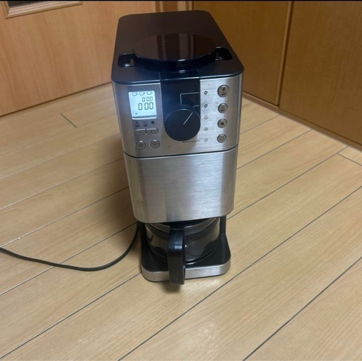 【美品】無印良品 豆から挽けるコーヒーメーメーカー MJ-CM1 無印良品「豆から挽けるコーヒーメーカー」は、3万円越えでも
