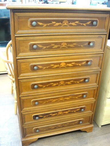 イタリア　象嵌　7段チェスト　美しいデザイン　華麗　美品　送料込み イタリア 象嵌 7段チェスト 美しいデザイン 華麗 美品 送料込み