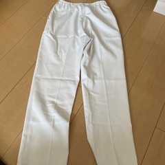 モンブラン　白衣　ズボンSサイズの画像