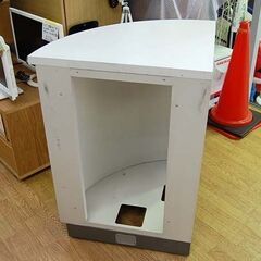 コーナー用作業台 幅60×奥行60×高さ85cm ホワイト系 事務机 事務用品 札幌市 清田区 平岡の画像