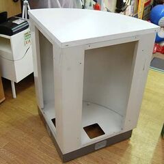 コーナー用作業台 幅60×奥行60×高さ85cm ホワイト系 事務机 事務用品 札幌市 清田区 平岡の画像