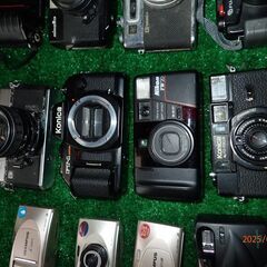 ジャンクフィルムカメラ・デジタルカメラまとめて１２個の画像