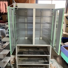 スリッパ滅菌庫の画像