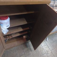 収納キャビネットの画像