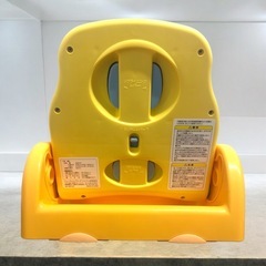 出産準備 帰省にも便利！アップリカ　はじめてのお風呂からすぐ使える バスチェアの画像