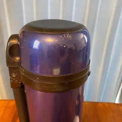 象印1.8ℓ 水筒
の画像
