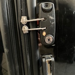 スーツケース　キャリーケースの画像