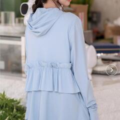 【新品】 定価5,980円　レディース　ラッシュガード　LLの画像