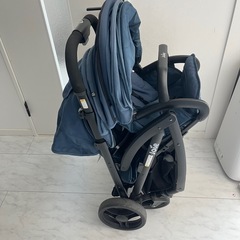 2人乗りベビーカーの画像