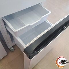 ✨ハイセンス　中古　HR-D13E2　冷凍冷蔵庫　135ℓ　2023年製　ホワイト　※ヘコミ有り✨うるま市田場✨の画像