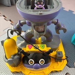 【中古-非常に良い】セガトイズ(SEGA TOYS) アンパンマン ミュージアムシリーズ ギュィーン! チャージでパワーアップ! ひみつのバイキン基地の画像