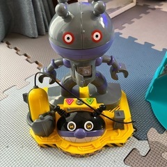 【中古-非常に良い】セガトイズ(SEGA TOYS) アンパンマン ミュージアムシリーズ ギュィーン! チャージでパワーアップ! ひみつのバイキン基地の画像