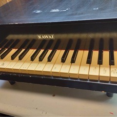 KAWAI  ミニグランドピアノの画像
