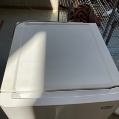 K2508-007 Haier 冷凍庫 JF-NU100G 2016年製 動作確認済み キズ汚れ有りの画像