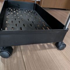 プラスチック棚の画像
