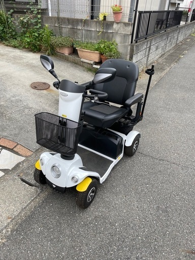 美品・バッテリー交換済】フランスベッド Reha tech S747N 電動