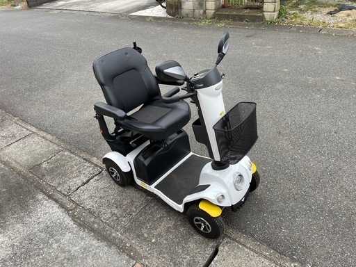 美品・バッテリー交換済】フランスベッド Reha tech S747N 電動