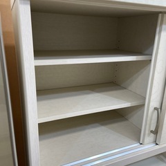 ニトリ　レンジボード　2枚スライド扉　ホワイトの画像