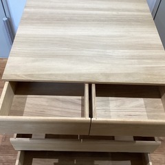 キャスター付き桐たんす【町田市再生家具】251311の画像