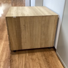 キャスター付き桐たんす【町田市再生家具】251311の画像
