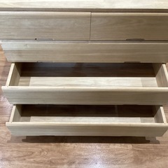 キャスター付き桐たんす【町田市再生家具】251311の画像