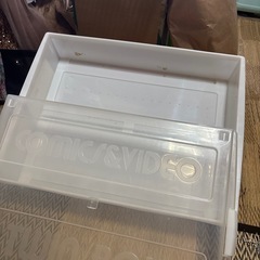 本収納ケースの画像