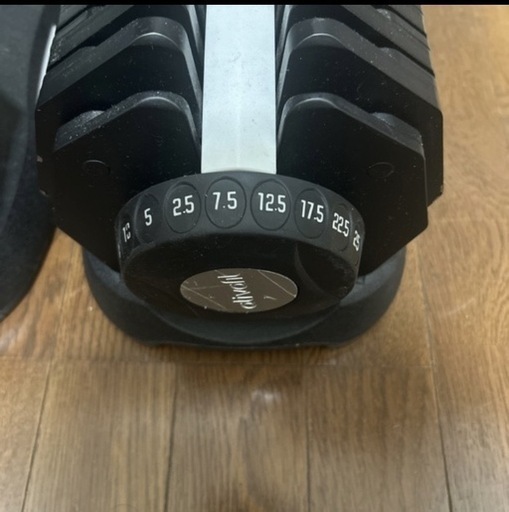 WORT 可変式 ダンベル ✖️２ 【引き取り限定／川崎市】 可変式ダンベル片方25kg×2の50kgセットです！ (ツネキチ) 元住吉