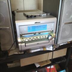 VICTORダブルMD.CD.ラジオ、テープコンポ激安1980円の画像