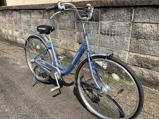 【26インチ自転車】美品❗️内装3段変速　LEDオートライト仕様　　軽量アルミフレーム　前後タイヤ新品❗️スペアキーあり　若林自転車　