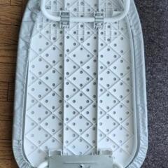 折りたたみアイロン台の画像