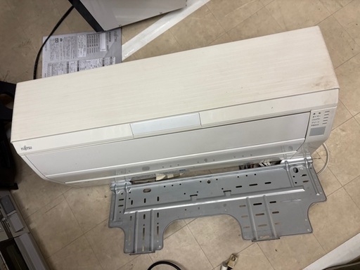 富士通　お掃除機能付きエアコン
