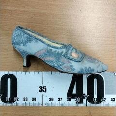 0801-331 JUST THE RIGHT SHOE 靴 フィギュアの画像