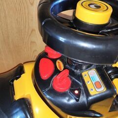 子供用おもちゃ 乗用車、パワーショベル、 ショベルカー、 乗用玩具の画像