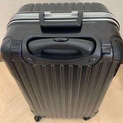 ハードスーツケースの画像