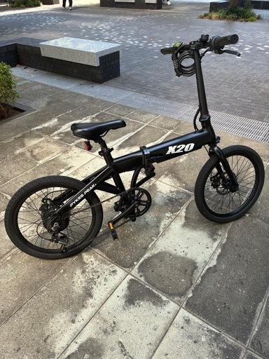 電動アシスト自転車「X20」 20インチ折りたたみ 10Ah大容量バッテリー シマノ外装6段変速 
液晶モニター付き 防水機能 最大速度24km/h