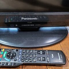 2010年製32型テレビ（Panasonic）※難ありの画像