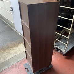 ガラス扉収納棚　木製の画像