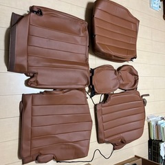 車の座席シートカバーの画像
