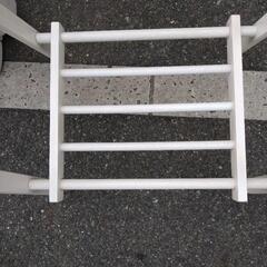 ハンガーラック　白の画像