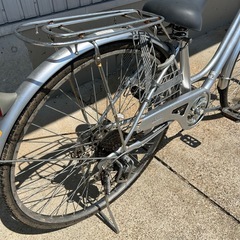 27インチ　自転車　変速6段階　ママチャリ　カゴ大の画像