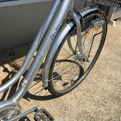 27インチ　自転車　変速6段階　ママチャリ　カゴ大の画像