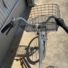 27インチ　自転車　変速6段階　ママチャリ　カゴ大の画像