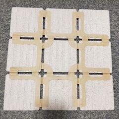 △  床タイル  土間タイル 陶板 陶磁器 パネル 板 シート 10シート＋2かけらおまとめ 汚れあり 現状渡しの画像