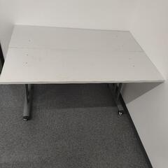 作業机の画像