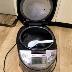 炊飯器（5.5合迄の炊飯可）＆しゃもじの画像