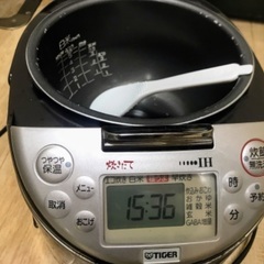 炊飯器（5.5合迄の炊飯可）＆しゃもじの画像