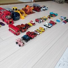 【もう少しで消します】車　おもちゃ一式の画像