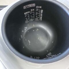 炊飯器 3合炊き 2005年製 象印 NP-GA05 シルバー 札幌 西野店の画像