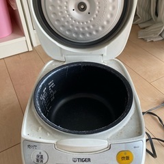 【8/19までの限定出品】 TIGER 炊飯器の画像